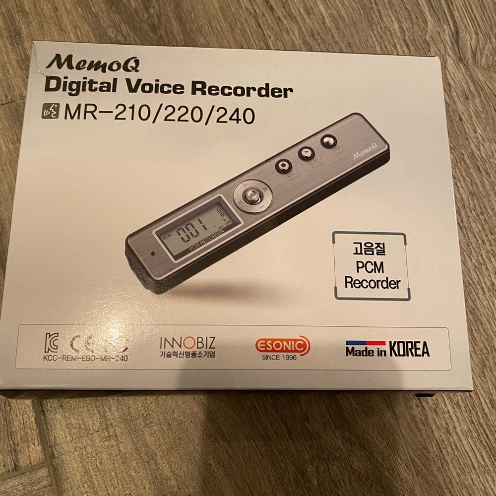 LDigital voice recorder